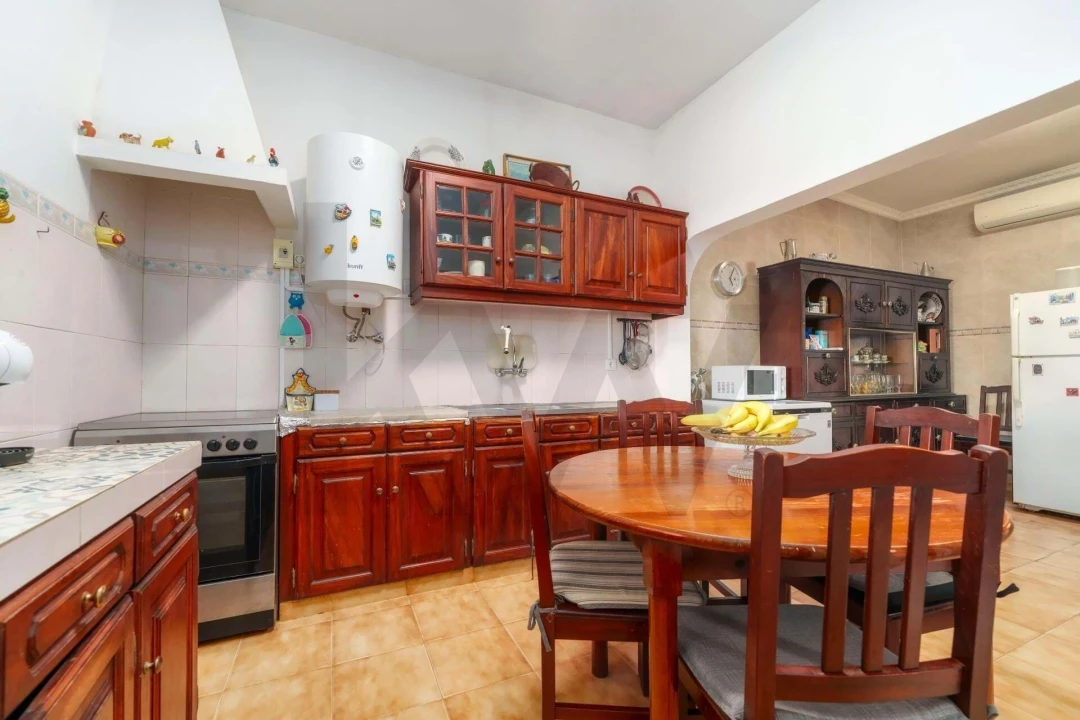 Moradia T3 para Venda em Quarteira Foto 19