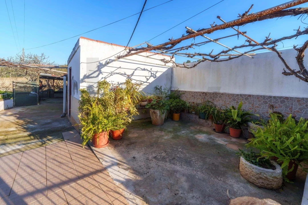 Moradia T3 para Venda em Quarteira Foto 38