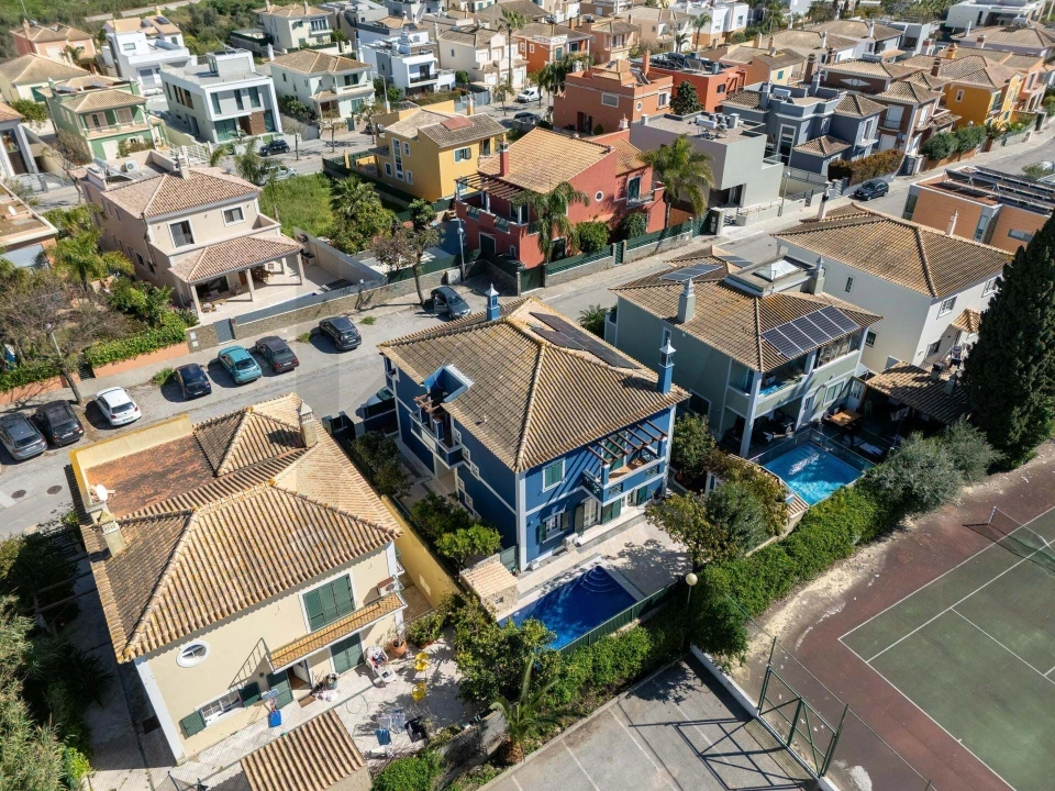 Moradia T4 para Venda em Montenegro Foto 56