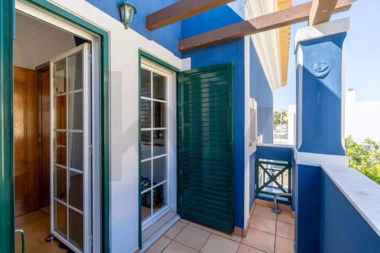 Moradia T4 para Venda em Montenegro Foto 36