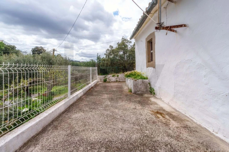 Moradia T2 para Venda em São Brás de Alportel Foto 25