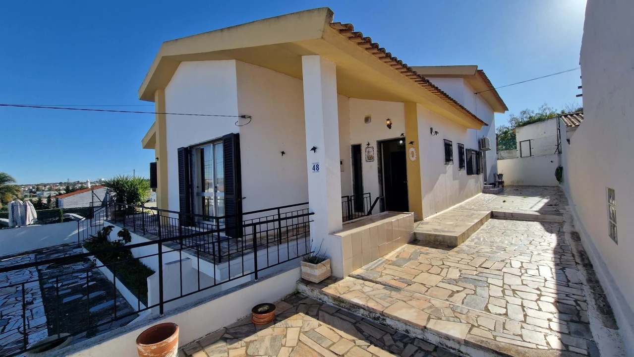 Moradia T5 para Venda em São Silvestre Foto 14