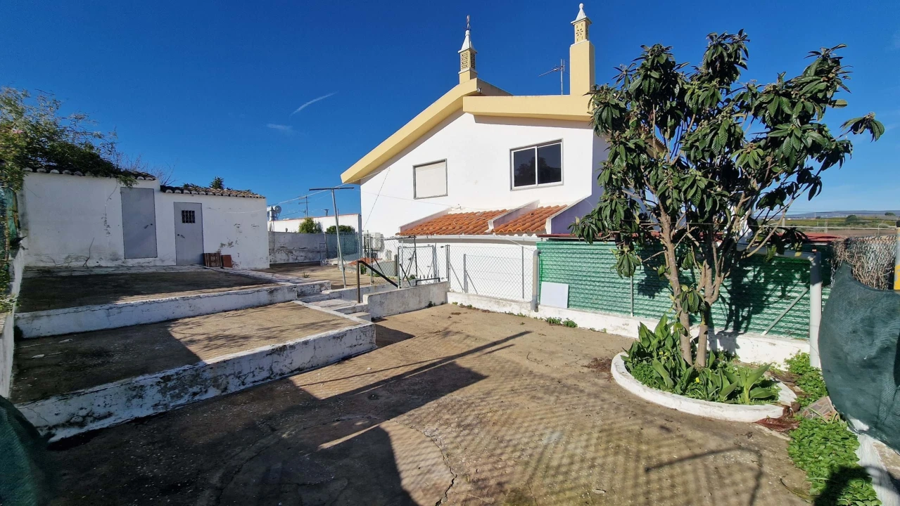 Moradia T5 para Venda em São Silvestre Foto 17