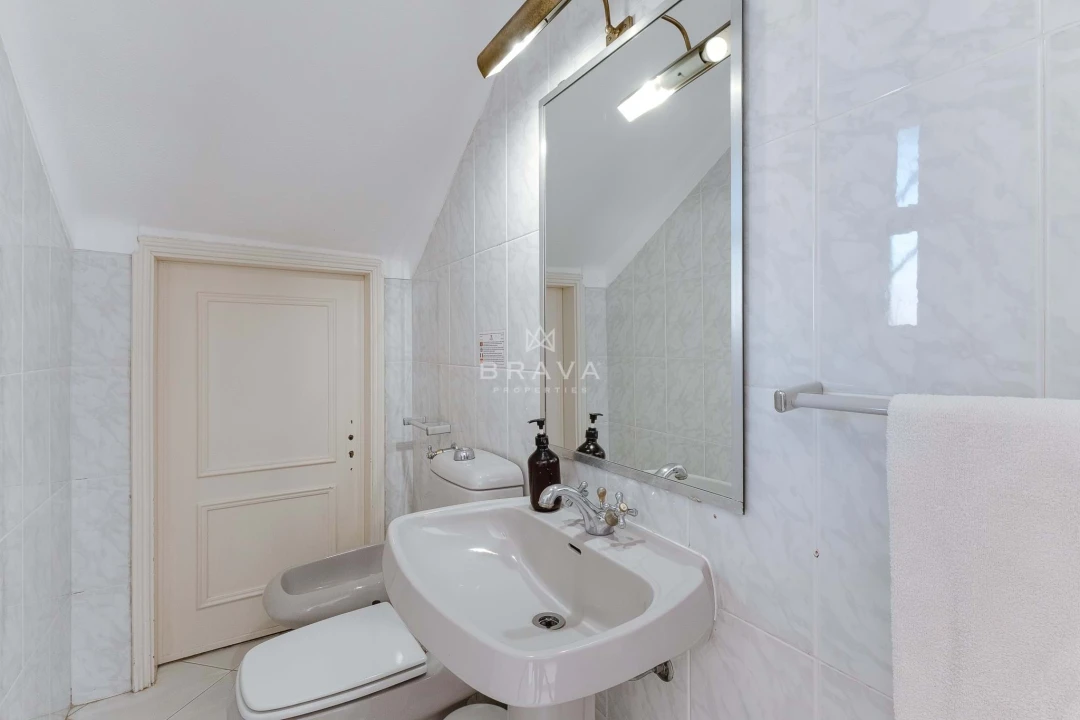 Moradia T5 para Venda em Quarteira Foto 66