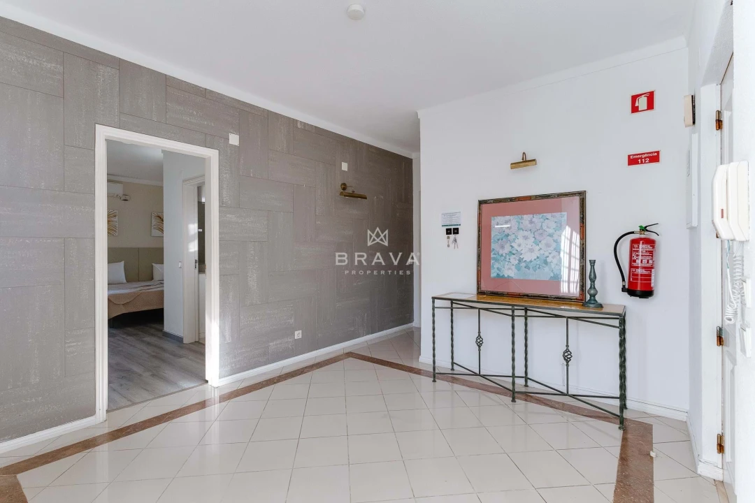 Moradia T5 para Venda em Quarteira Foto 22