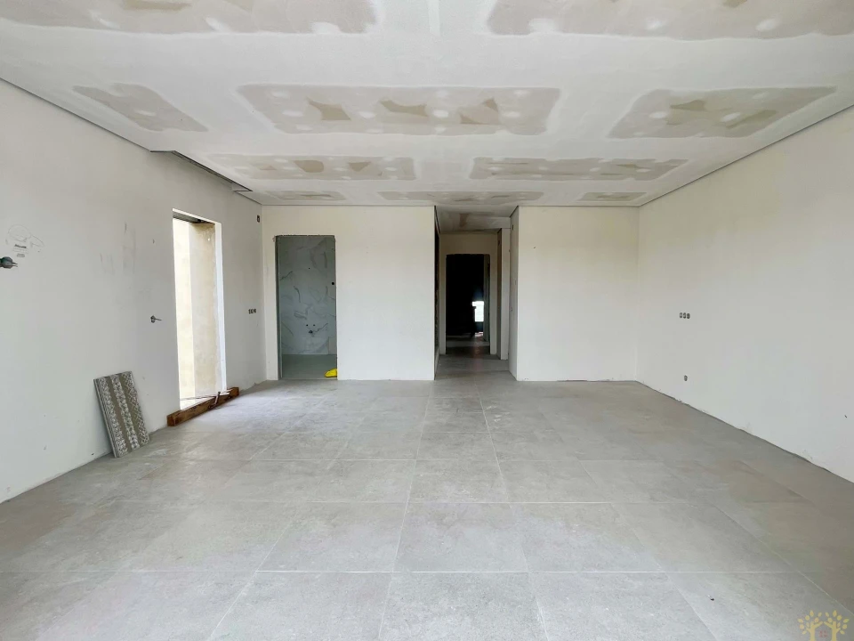 Moradia T4 para Venda em Altura Foto 9