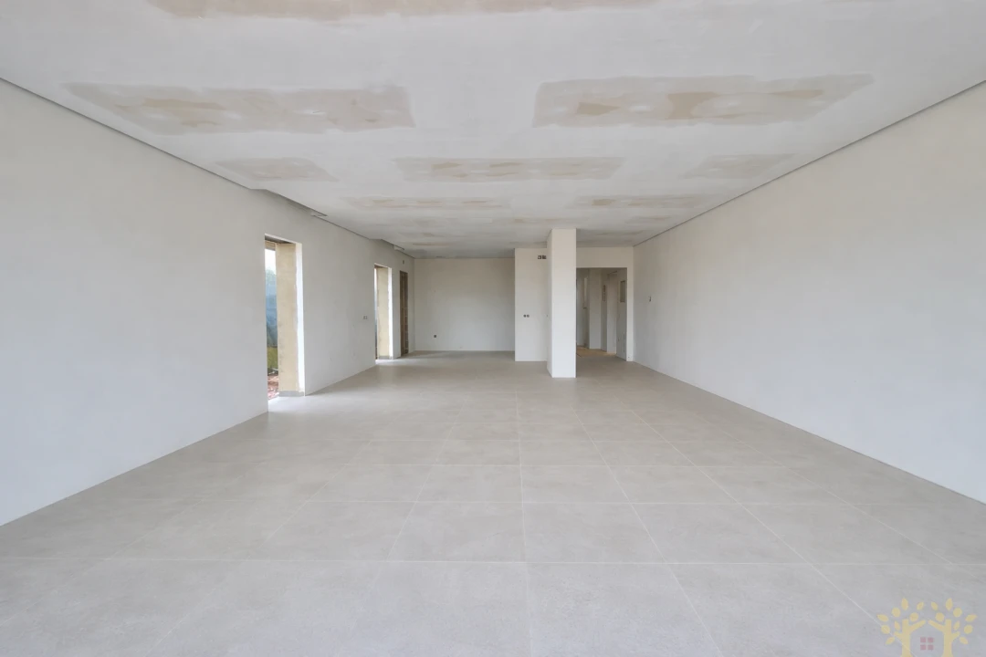 Moradia T4 para Venda em Altura Foto 5