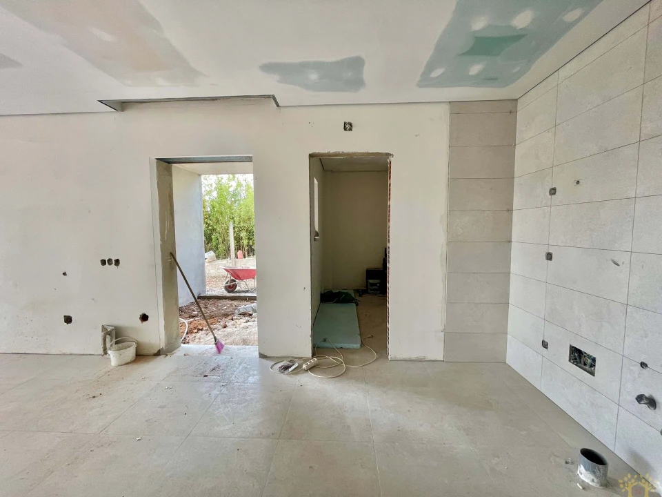 Moradia T4 para Venda em Altura Foto 7