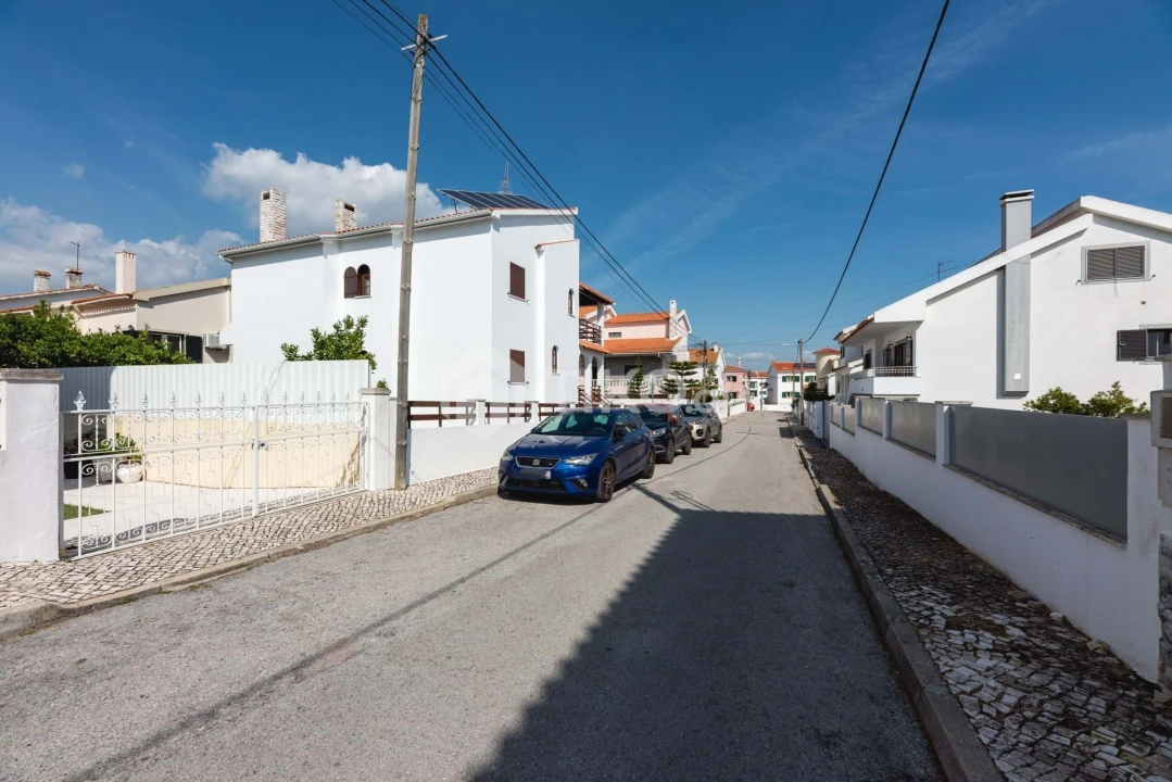 Moradia T4 para Venda em Palmela Foto 67