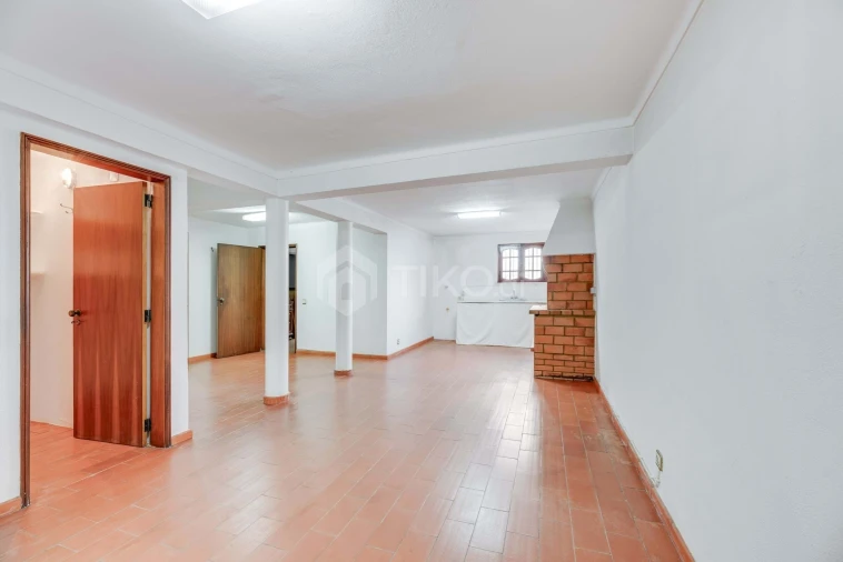 Moradia T4 para Venda em Palmela Foto 48