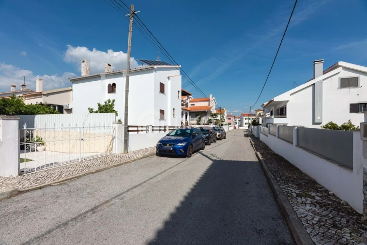Moradia T4 para Venda em Palmela Foto 67