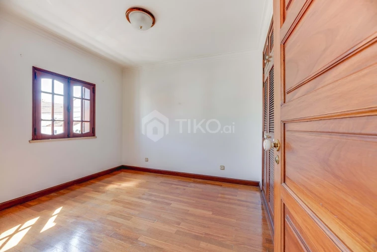 Moradia T4 para Venda em Palmela Foto 7