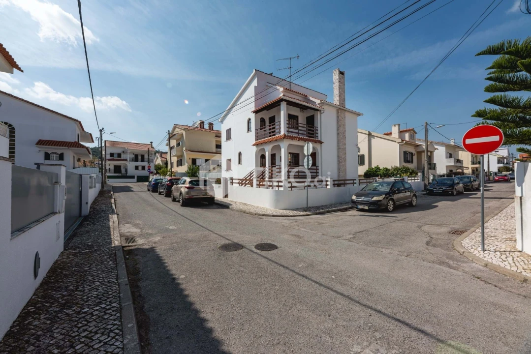 Moradia T4 para Venda em Palmela Foto 69
