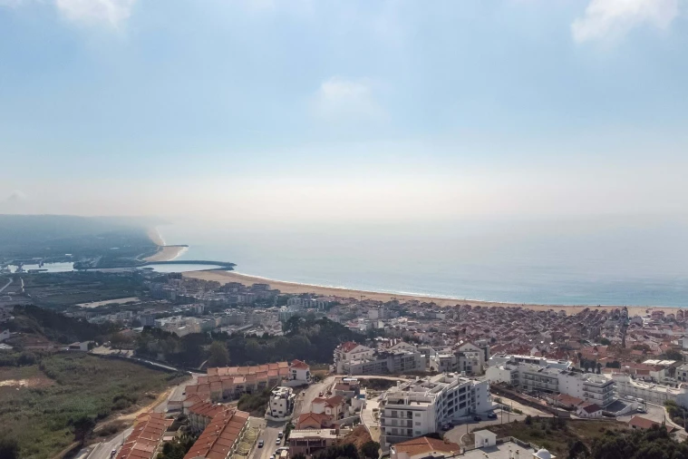 Moradia T3 para Venda em Nazare Foto 38