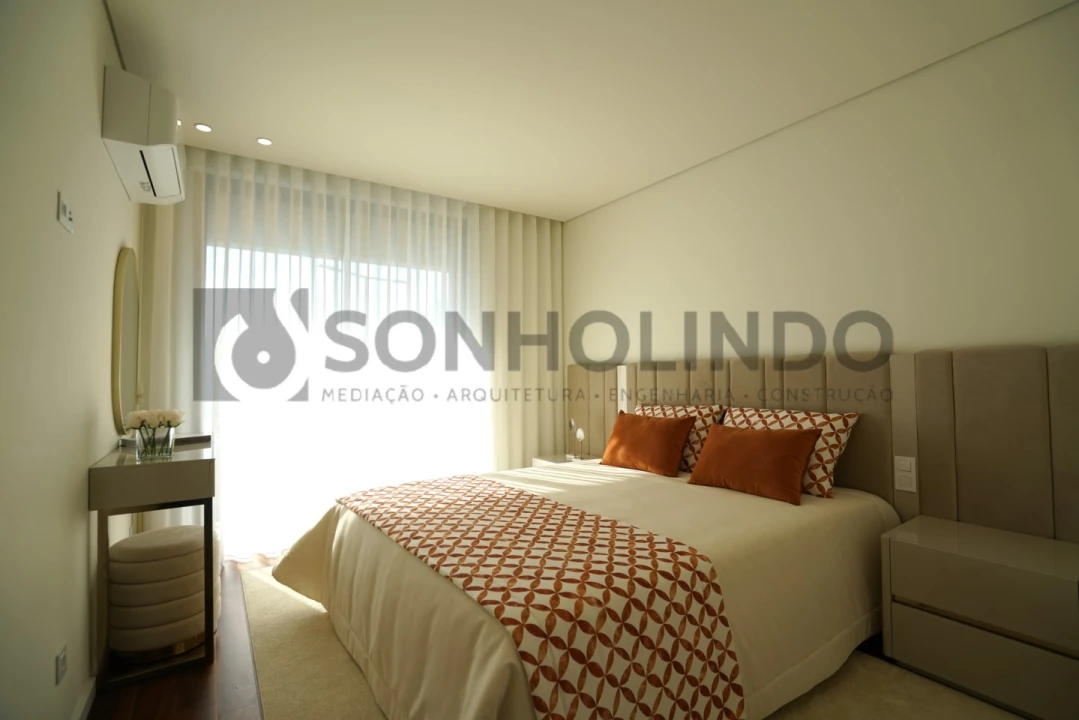 Apartamento T1 para Venda em Cidade da Maia Foto 11