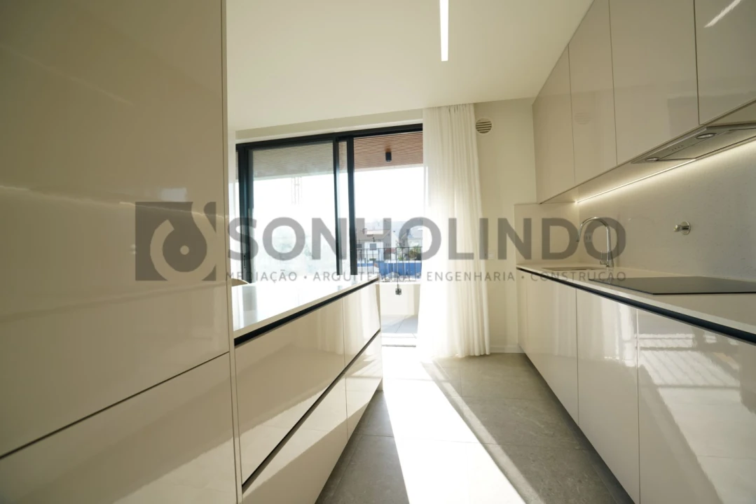 Apartamento T3 para Venda em Cidade da Maia Foto 5