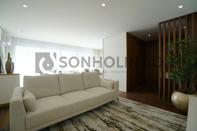 Apartamento T3 para Venda em Cidade da Maia Foto 18