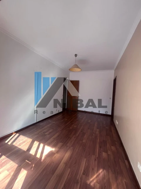 Apartamento T2 para Venda em Mafamude e Vilar do Paraíso