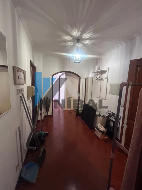 Apartamento T2 para Venda em Mafamude e Vilar do Paraíso