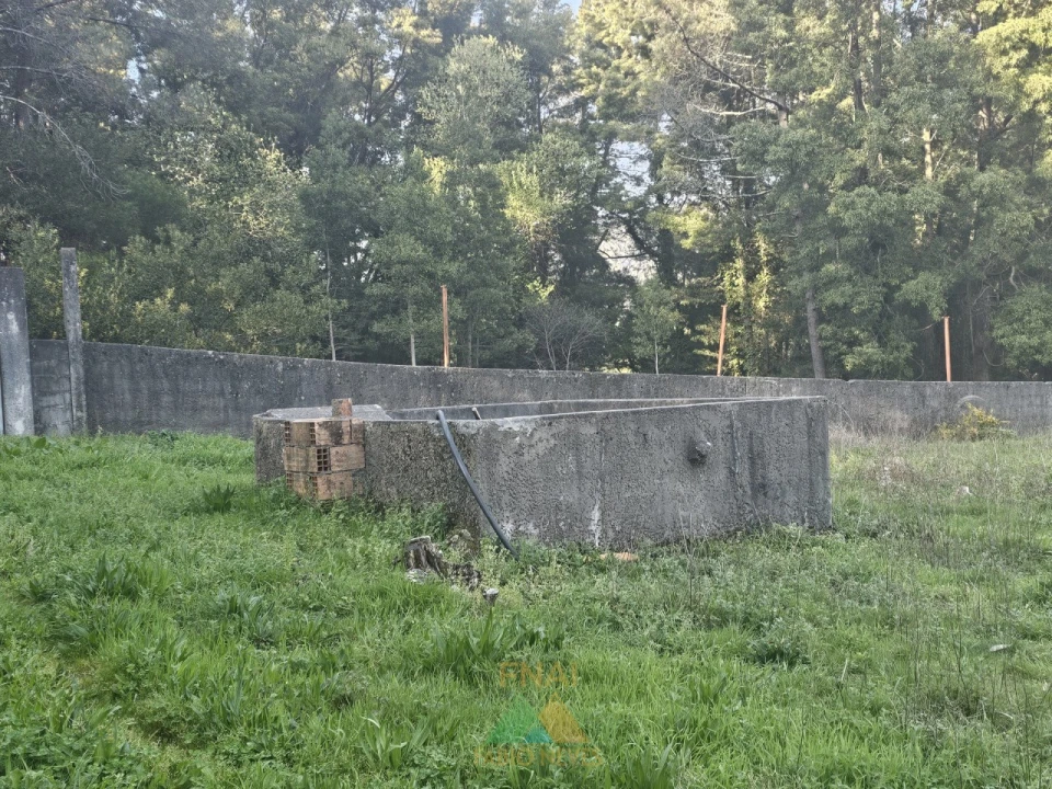 Moradia T4 para Venda em Labruja Foto 15