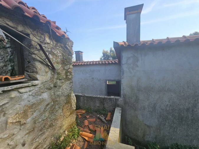 Moradia T4 para Venda em Labruja Foto 28