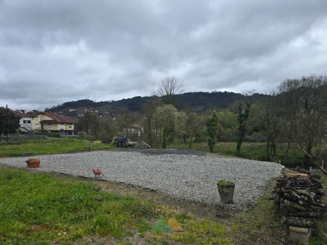 Terreno para Venda em Nogueira Foto 7