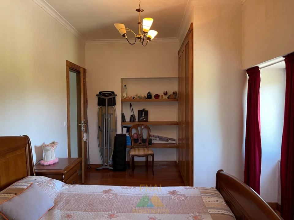 Moradia T3 para Venda em Rebordões (Santa Maria) Foto 69