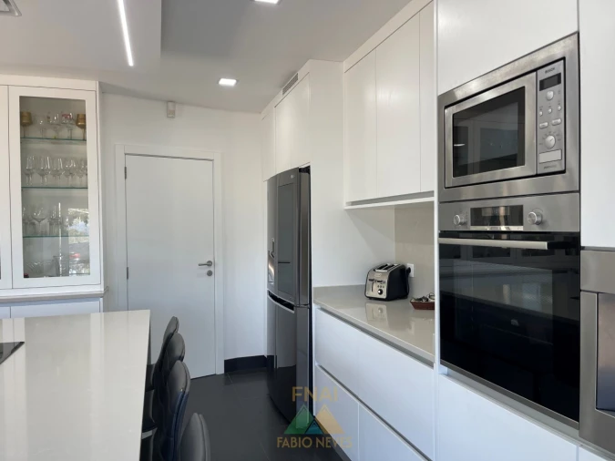 Moradia T3 para Venda em Rebordões (Santa Maria) Foto 54