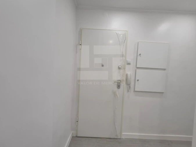 Apartamento T2 para Venda em Águas Livres Foto 20