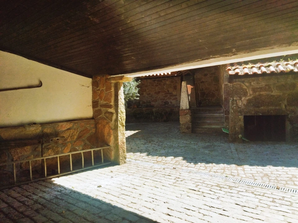 Moradia T4 para Venda em Covas Foto 6