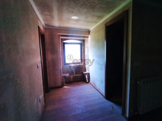 Moradia T4 para Venda em Covas Foto 23