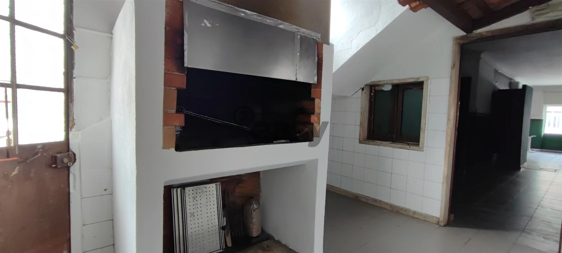 Loja para Arrendamento em Atalaia e Alto Estanqueiro-Jardia Foto 38