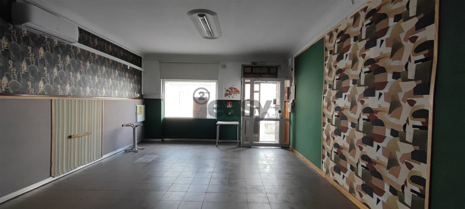 Loja para Arrendamento em Atalaia e Alto Estanqueiro-Jardia Foto 10