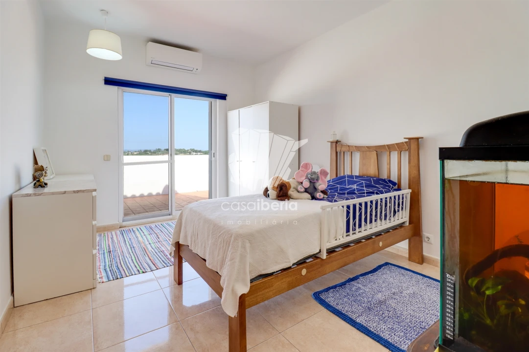 Moradia T3 para Venda em Porches Foto 24