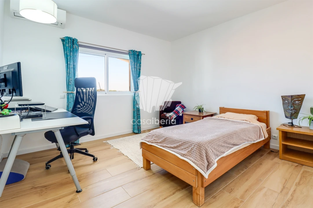 Moradia T3 para Venda em Porches Foto 26