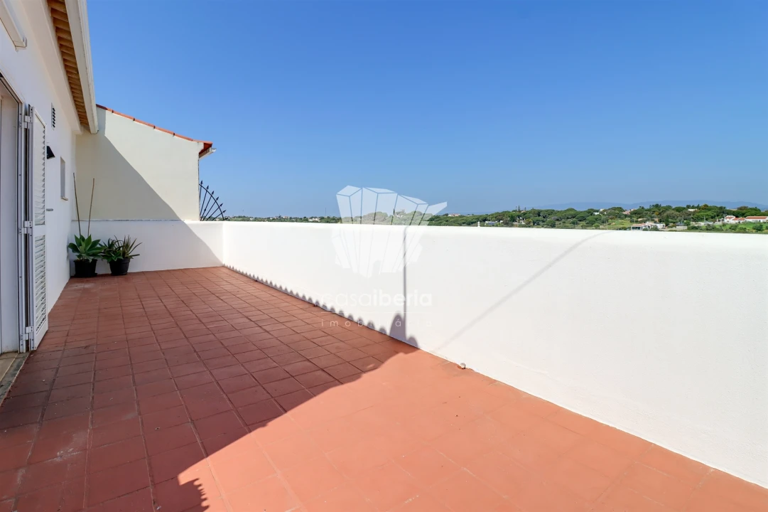 Moradia T3 para Venda em Porches Foto 29