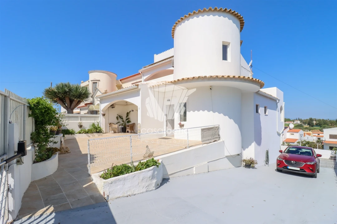 Moradia T3 para Venda em Porches Foto 1