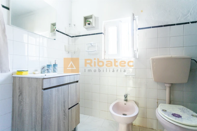 Moradia T3 para Venda em Salvaterra de Magos e Foros de Salvaterra Foto 11