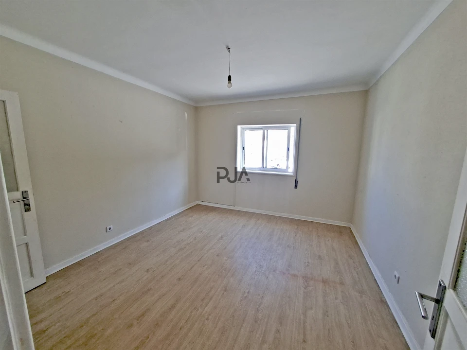 Apartamento T3 para Arrendamento em Viseu Foto 1