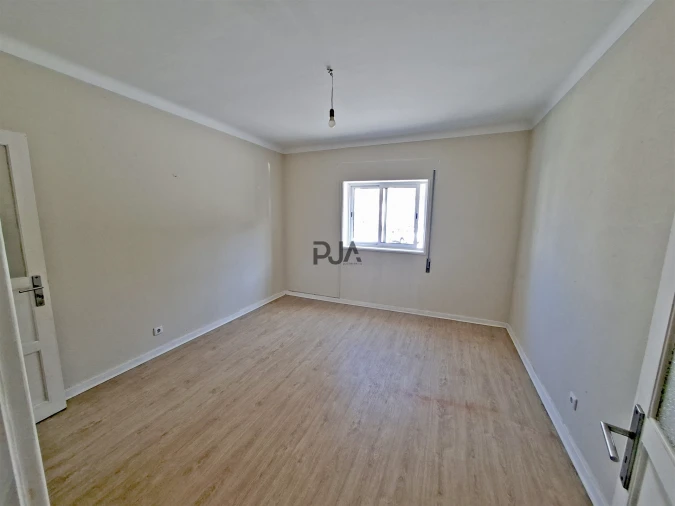 Apartamento T3 para Arrendamento em Viseu Foto 1