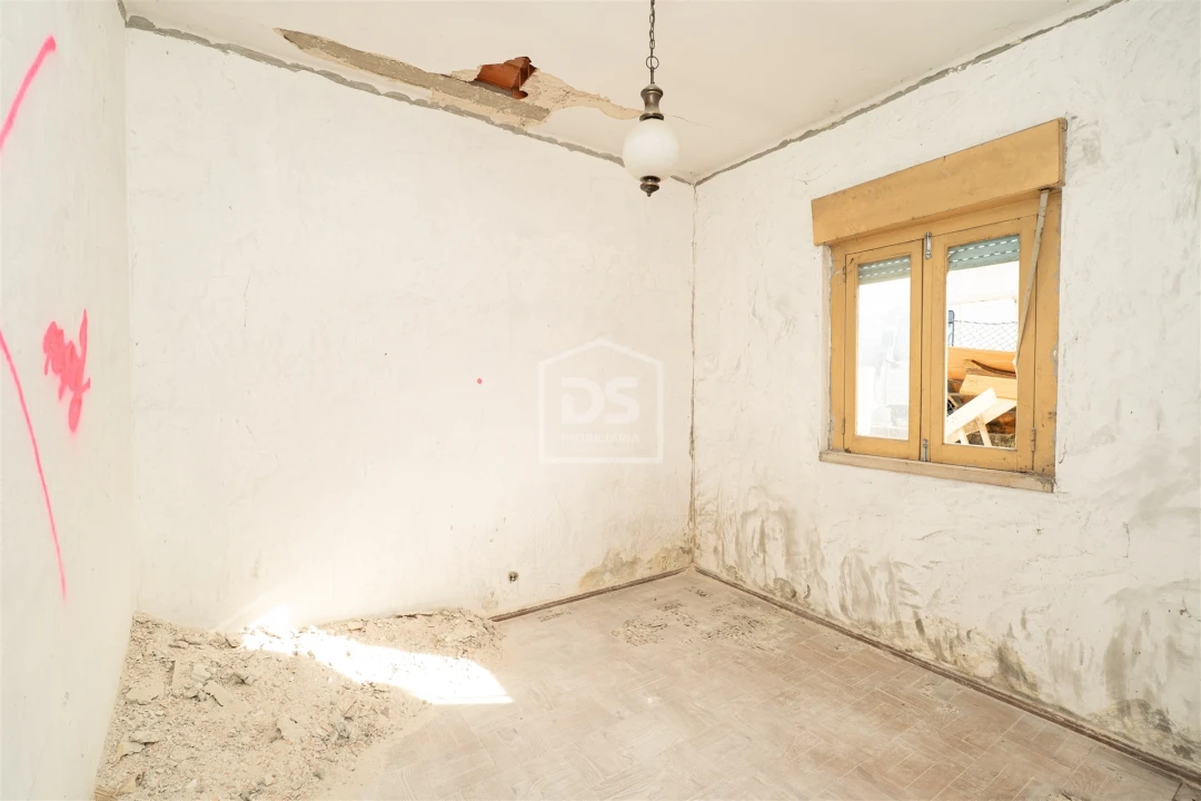 Moradia T3 para Venda em Marrazes e Barosa Foto 9