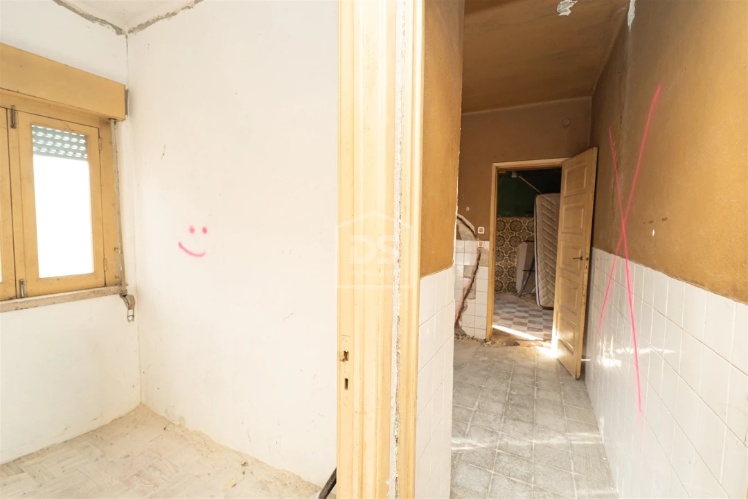 Moradia T3 para Venda em Marrazes e Barosa Foto 11