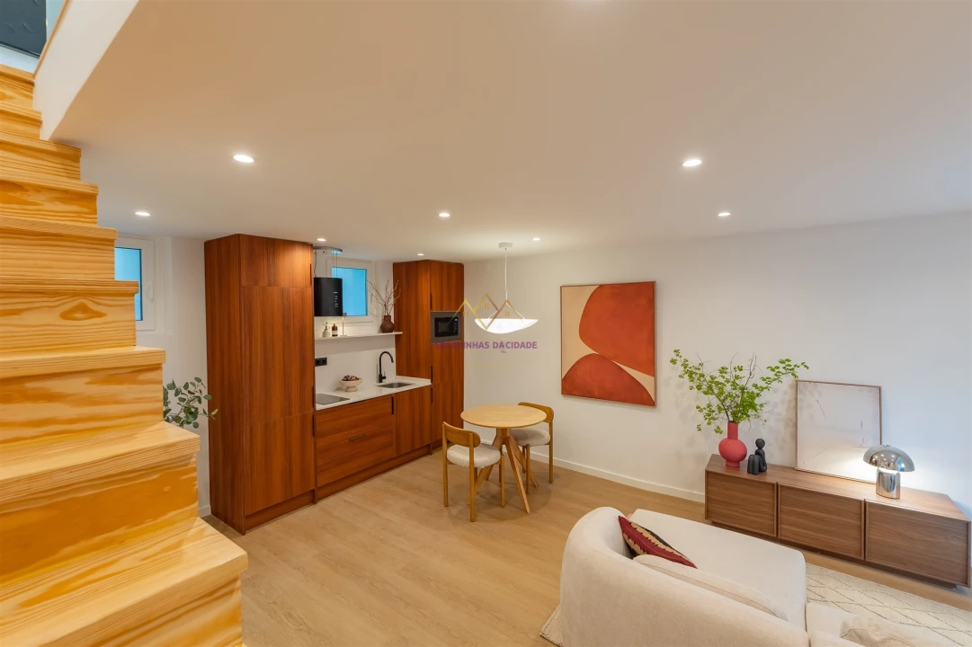 Moradia T1 para Venda em Ajuda Foto 13