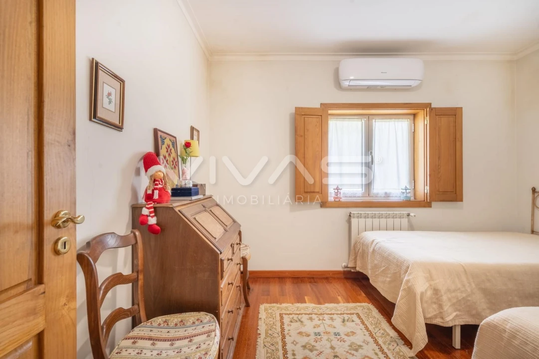 Moradia T3 para Venda em Bouro (Santa Maria) Foto 22