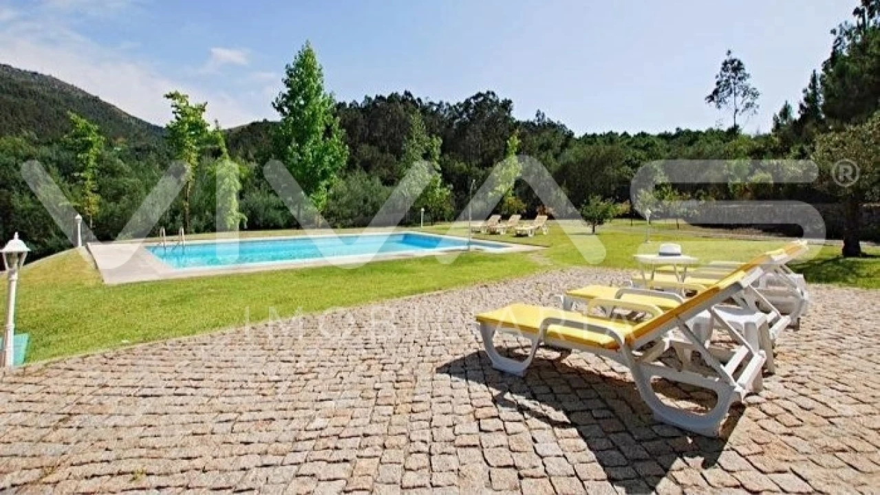 Moradia T3 para Venda em Bouro (Santa Maria) Foto 5