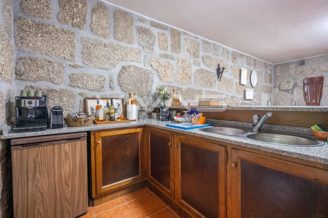 Moradia T3 para Venda em Bouro (Santa Maria) Foto 36