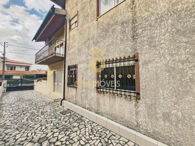 Moradia T3 para Venda em São Roque Foto 39