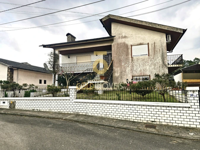 Moradia T3 para Venda em São Roque Foto 2