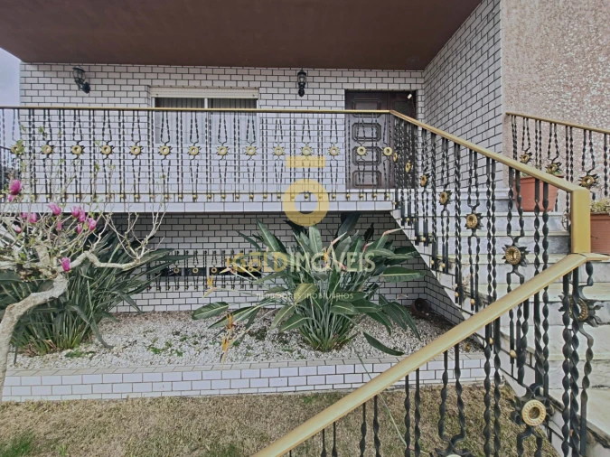 Moradia T3 para Venda em São Roque Foto 44