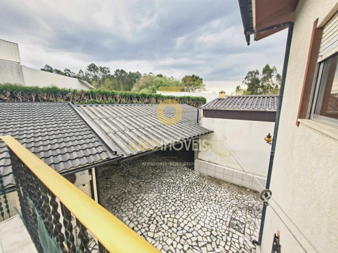 Moradia T3 para Venda em São Roque Foto 12